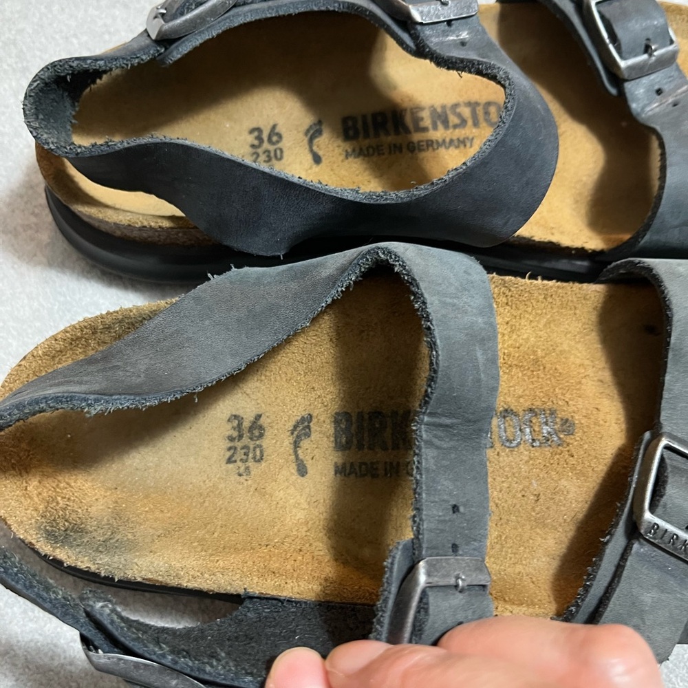 Birkenstock Sonora Sandal. Black Oiled leather Three-Strap Buckle Sandals - Picture 4 of 8